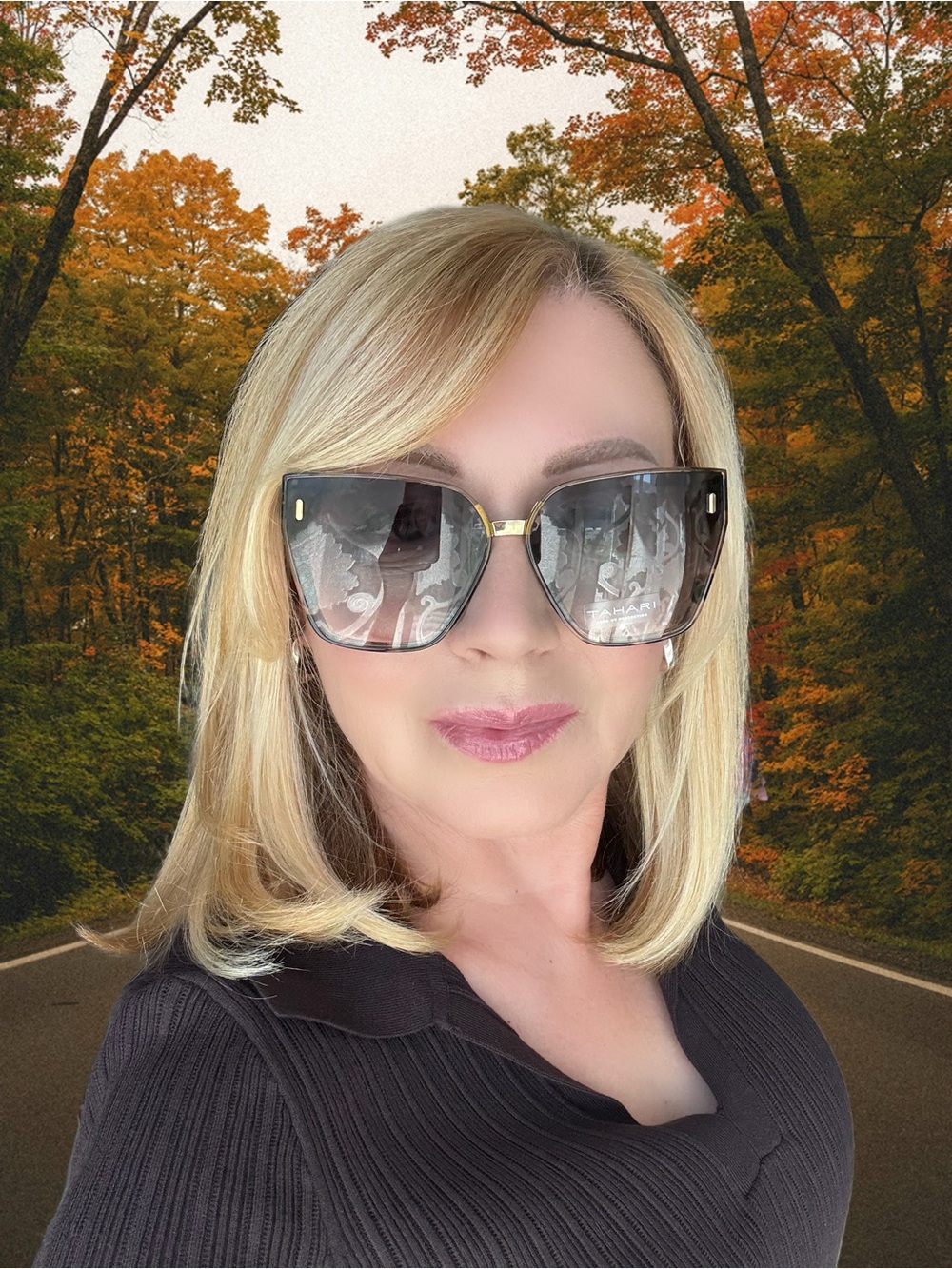 Tahari Oversized Square Sunglasses in Tortoiseshell and Pale Gold NWT